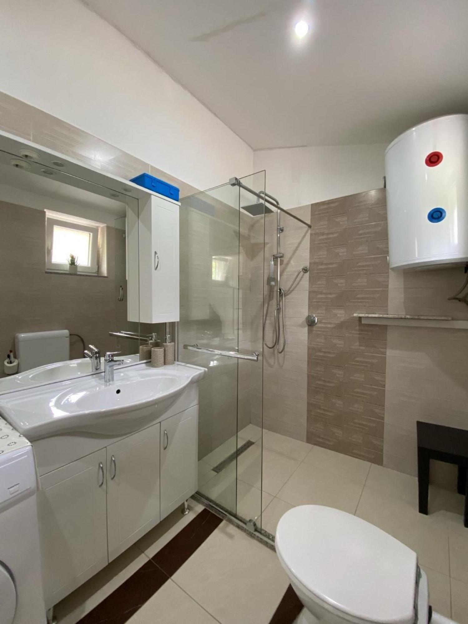 Apartments Ema ลอฟราน ภายนอก รูปภาพ